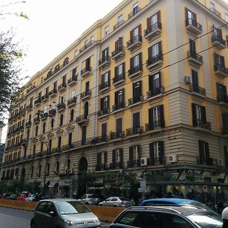 Hotel Be Italian Flat Bovio Nápoles Exterior foto